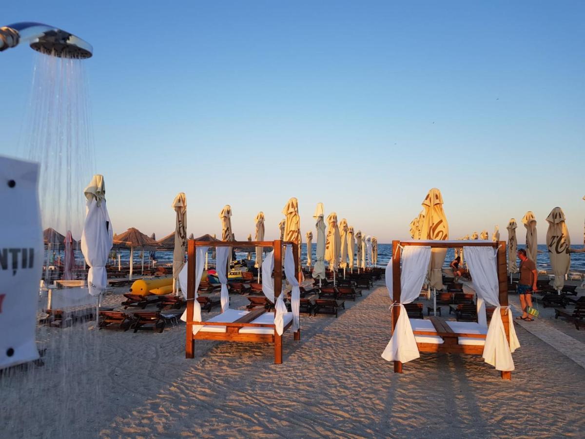 Eros Beach Resort Неводарі Екстер'єр фото