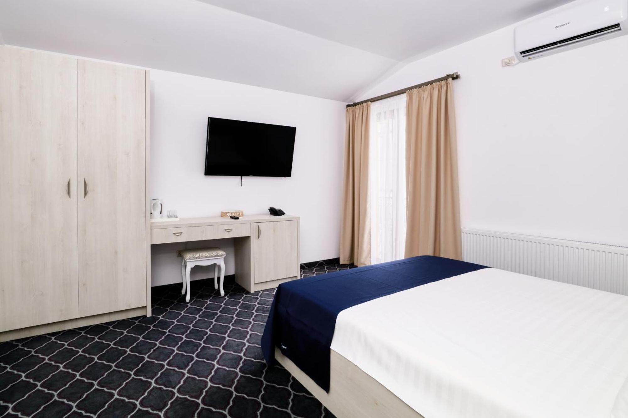 Eros Beach Resort Неводарі Екстер'єр фото